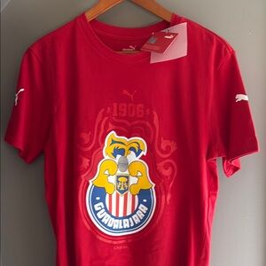 (NEW) Puma Chivas de Guadalajara Red Graphic T-Shirt